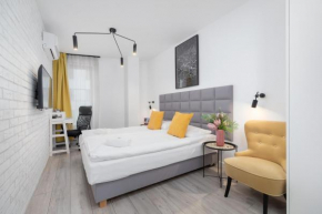 Cracow Miodowa 42 Elegant Studios by Noclegi Renters